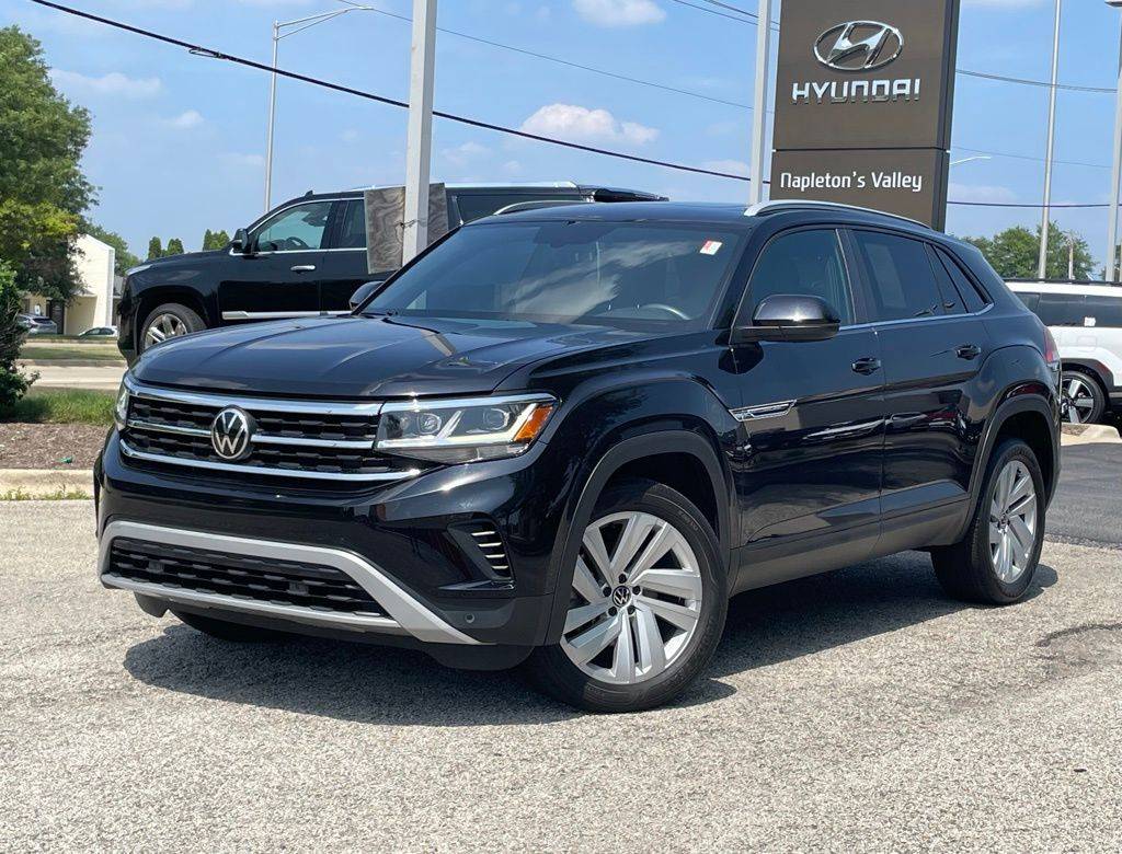 2022 Volkswagen Atlas Cross Sport SEL R-Line Black — SUV — 13,755 mi — Aurora, IL