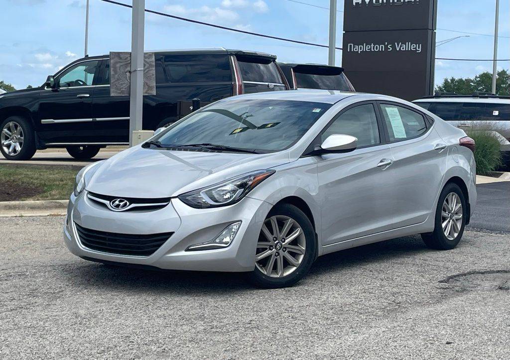 2015 Hyundai Elantra SE — Sedan — 68,721 mi — Aurora, IL