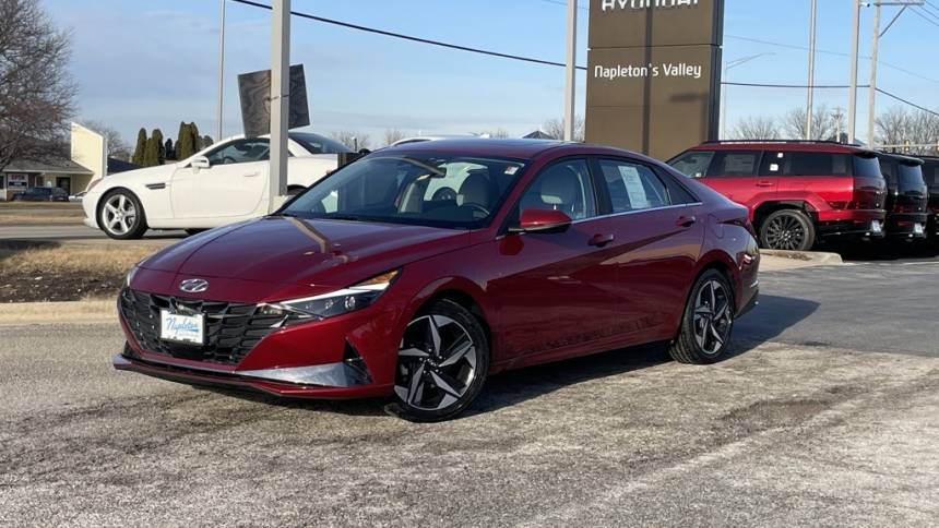 2023 Hyundai Elantra Hybrid Limited — Sedan — 8,516 mi — Aurora, IL