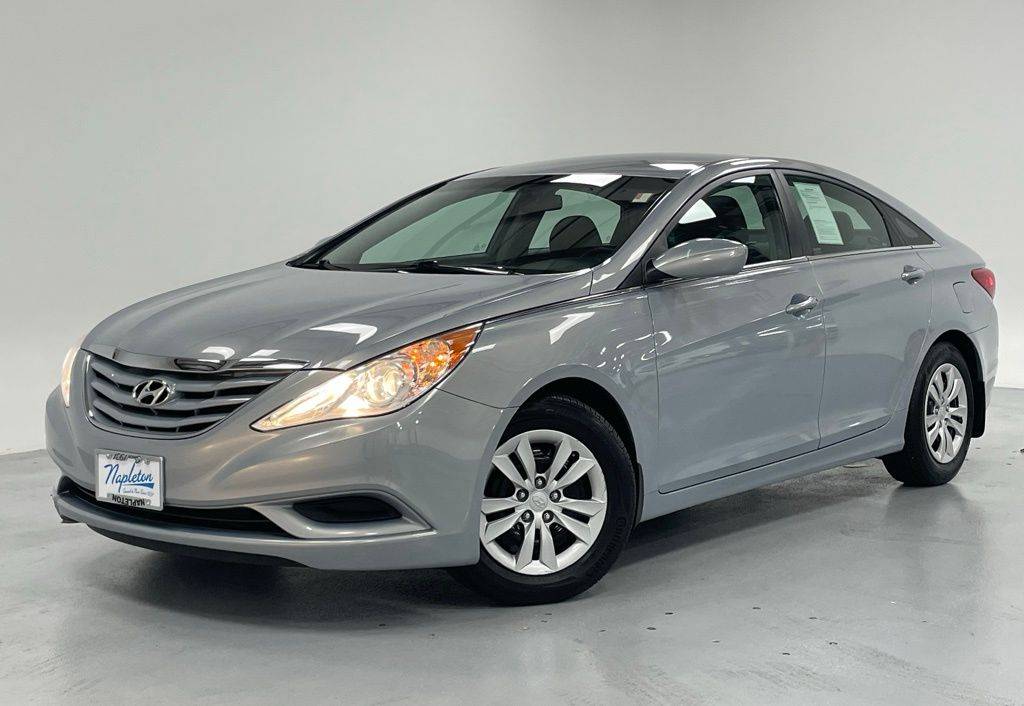 2011 Hyundai Sonata GLS — Sedan — 113,464 mi — Aurora, IL