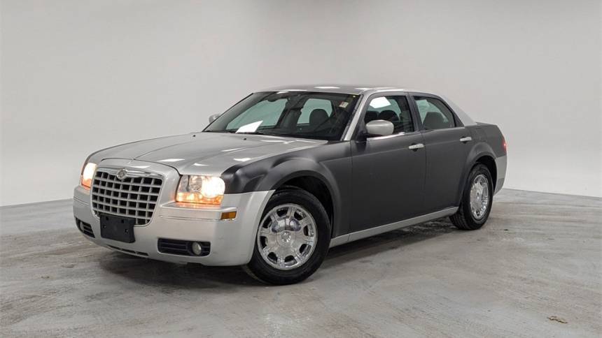 2005 Chrysler 300 Touring — Sedan — 146,251 mi — Aurora, IL