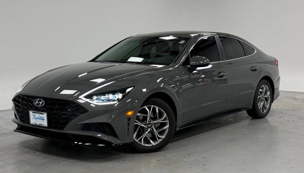 2023 Hyundai Sonata SEL — Sedan — 65,339 mi — Aurora, IL