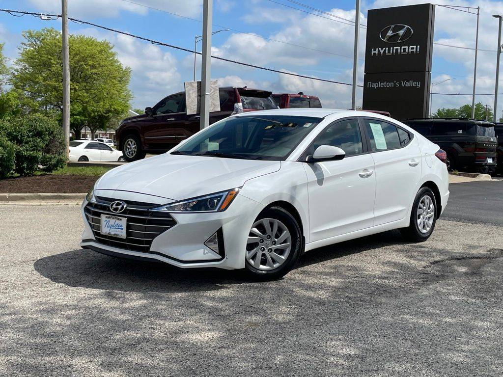2019 Hyundai Elantra SE — Sedan — 8,766 mi — Aurora, IL