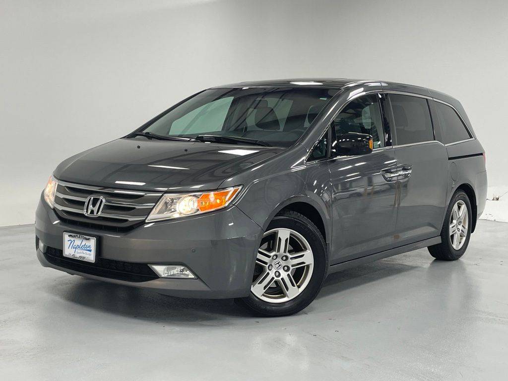 2012 Honda Odyssey Touring — Minivan — 115,949 mi — Aurora, IL