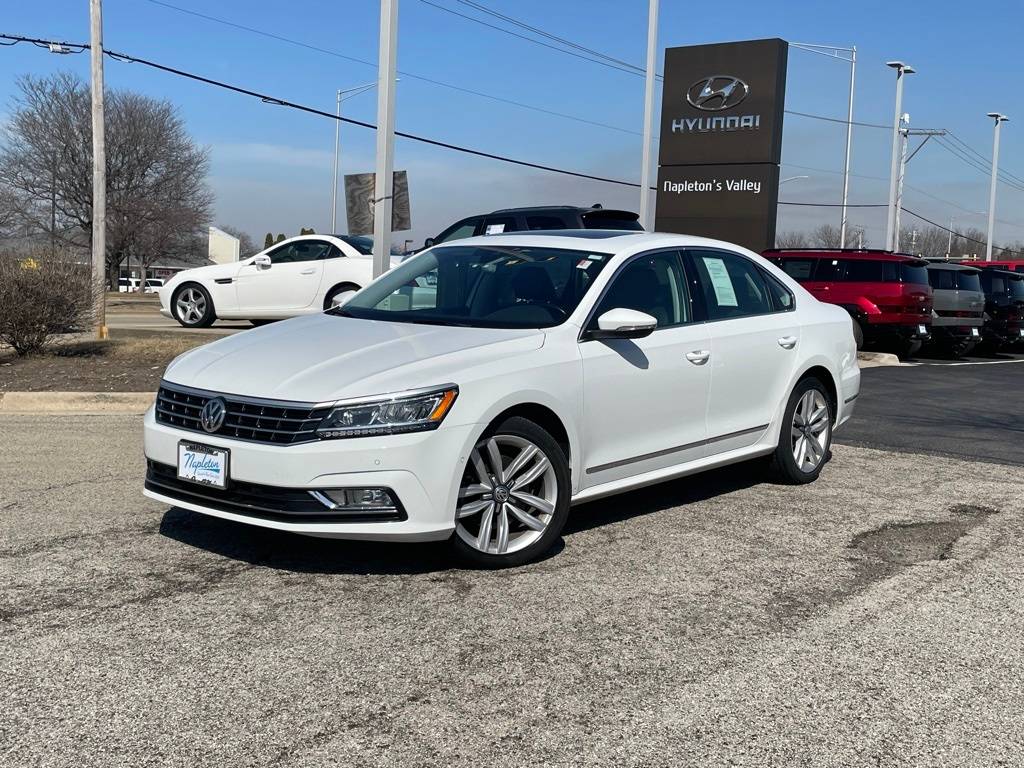 2017 Volkswagen Passat 1.8T SEL Premium — Sedan — 67,501 mi — Aurora, IL