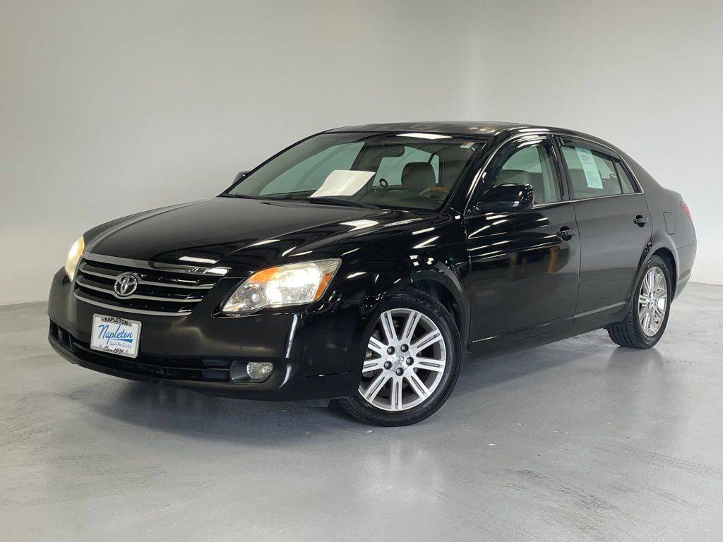 2006 Toyota Avalon XL — Sedan — 133,844 mi — Aurora, IL