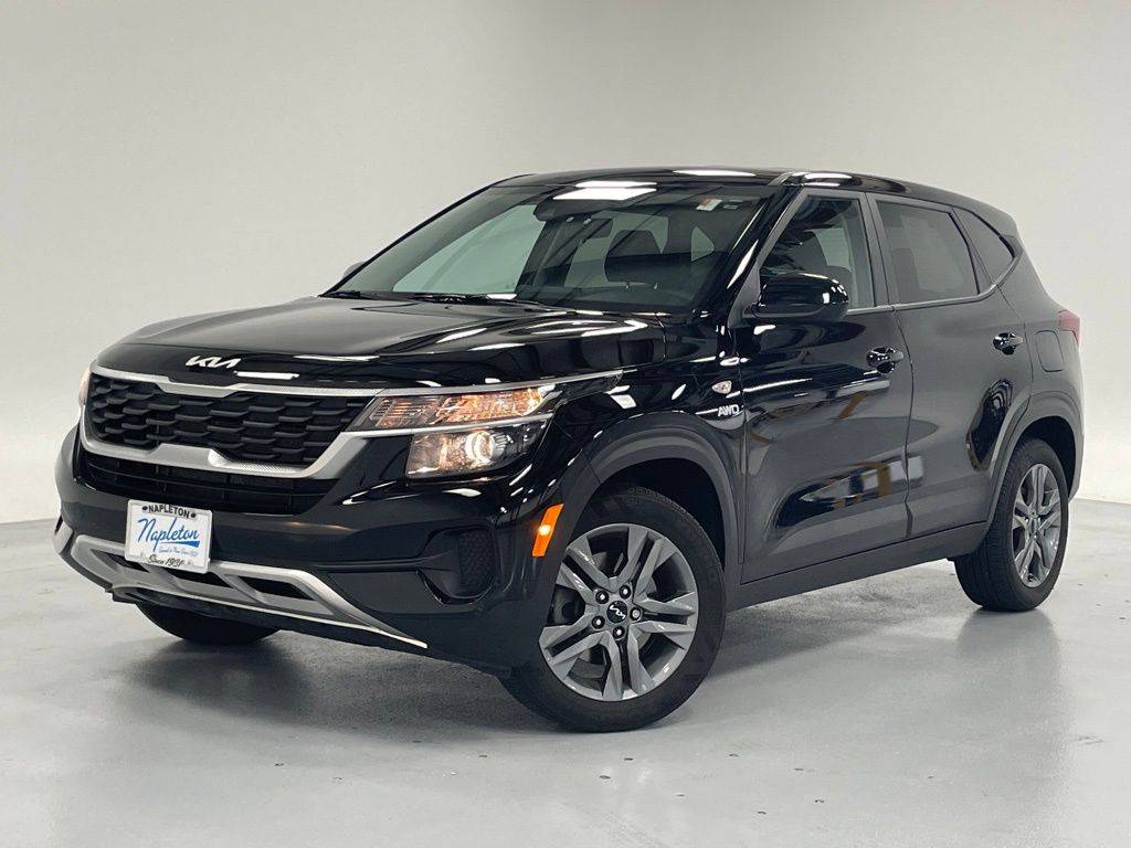 2023 Kia Seltos LX — SUV — 30,341 mi — Aurora, IL