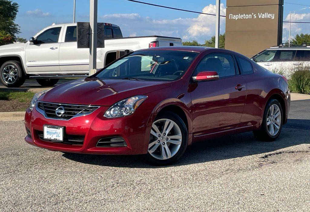 2013 Nissan Altima 2.5 S — Coupe — 53,145 mi — Aurora, IL