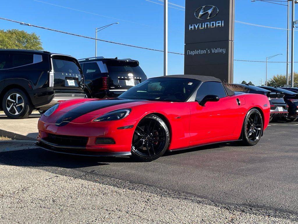2005 Chevrolet Corvette Base — Convertible — 81,122 mi — Aurora, IL