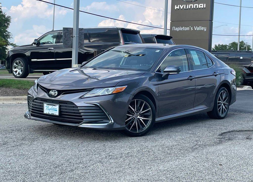 2023 Toyota Camry XLE — Sedan — 34,559 mi — Aurora, IL