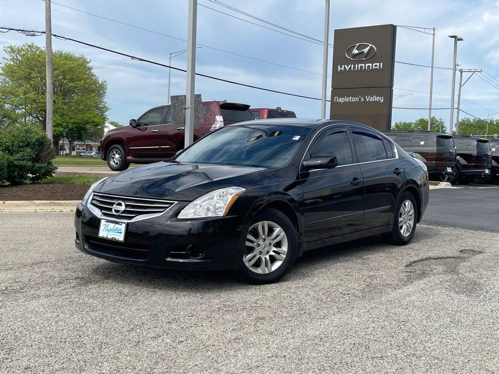 2011 Nissan Altima 2.5 S — Sedan — 116,422 mi — Aurora, IL