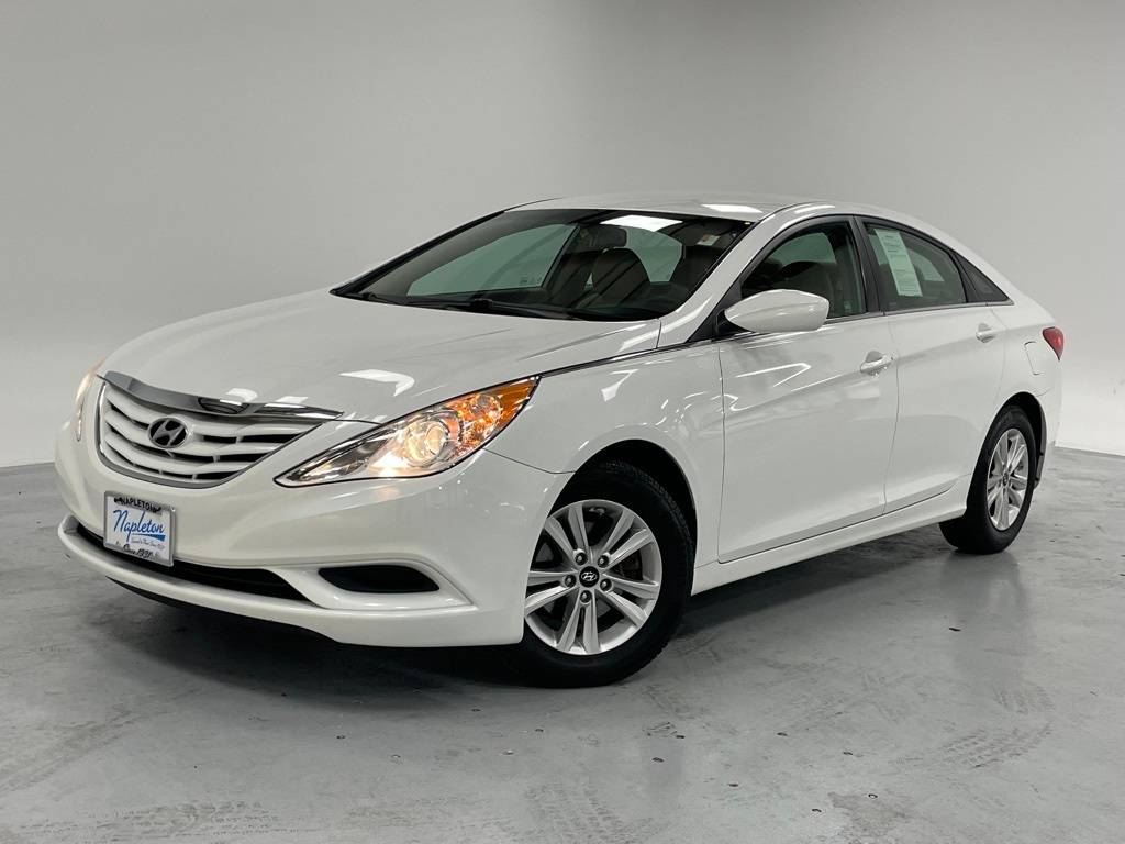 2012 Hyundai Sonata GLS — Sedan — 55,546 mi — Aurora, IL