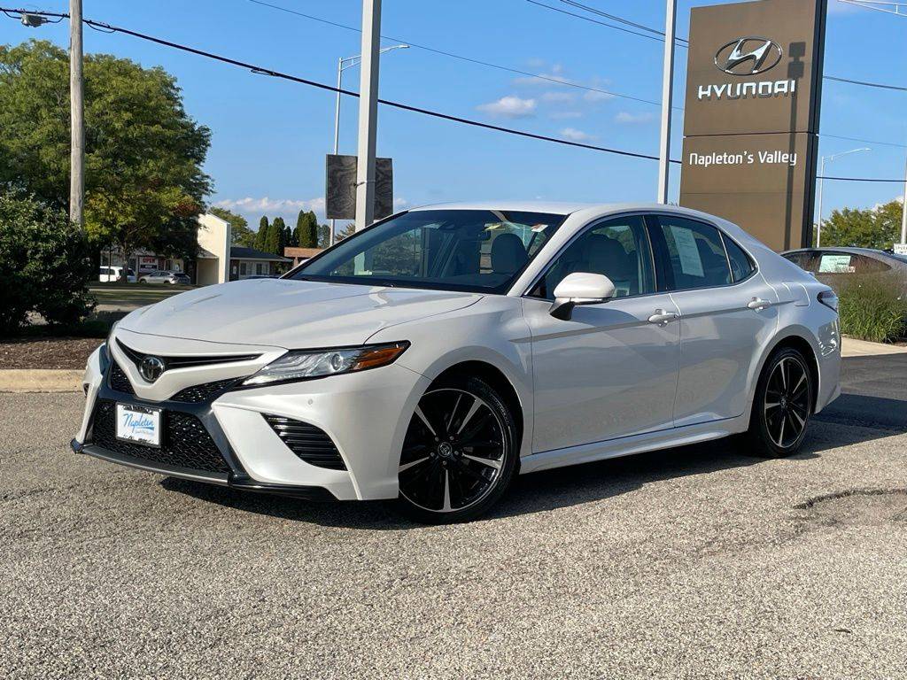 2018 Toyota Camry XSE — Sedan — 93,913 mi — Aurora, IL