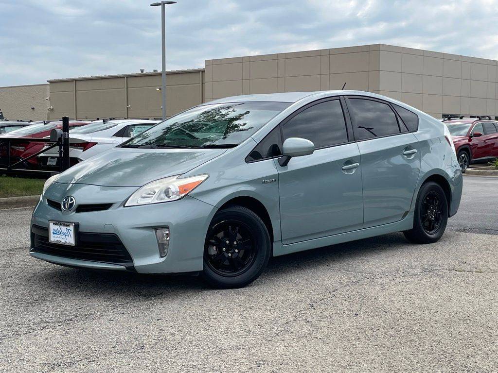 2015 Toyota Prius Four — Hatchback — 183,551 mi — Aurora, IL