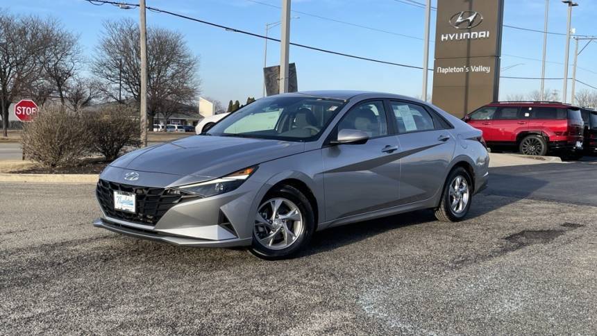 2022 Hyundai Elantra SE — Sedan — 40,590 mi — Aurora, IL