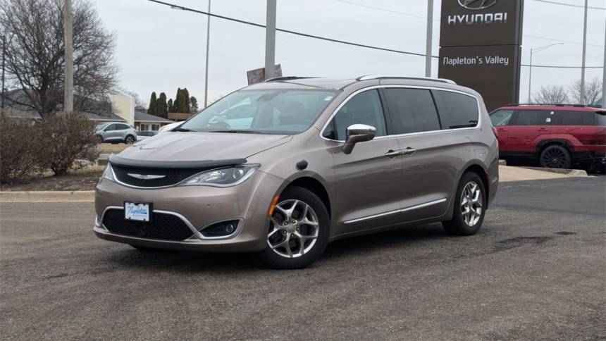 2017 Chrysler Pacifica Limited — Minivan — 29,135 mi — Aurora, IL