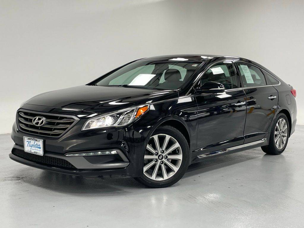 2016 Hyundai Sonata Limited — Sedan — 82,656 mi — Aurora, IL