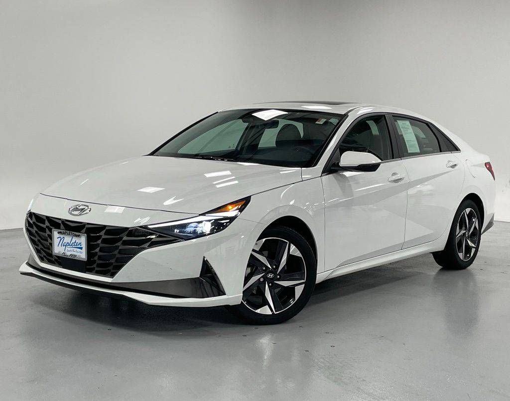 2023 Hyundai Elantra Limited — Sedan — 19,251 mi — Aurora, IL