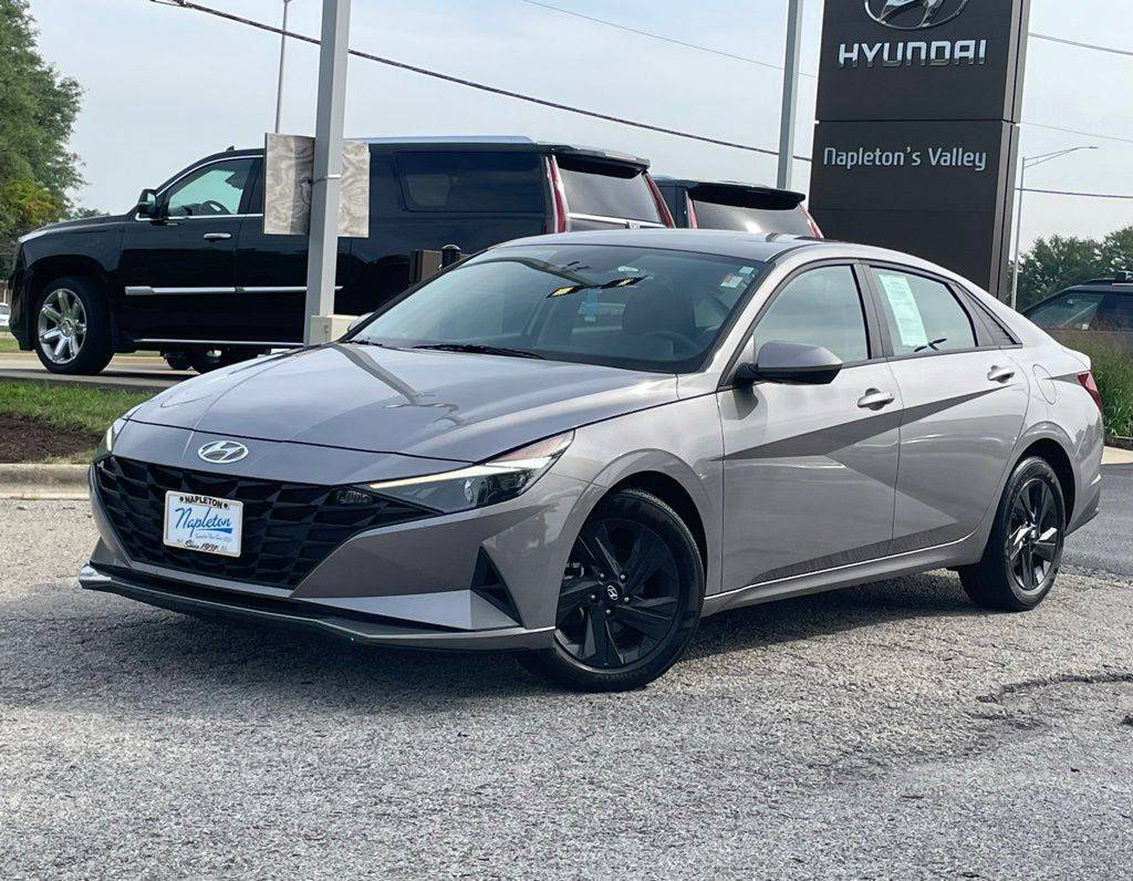 2023 Hyundai Elantra Hybrid Blue — Sedan — 63,165 mi — Aurora, IL