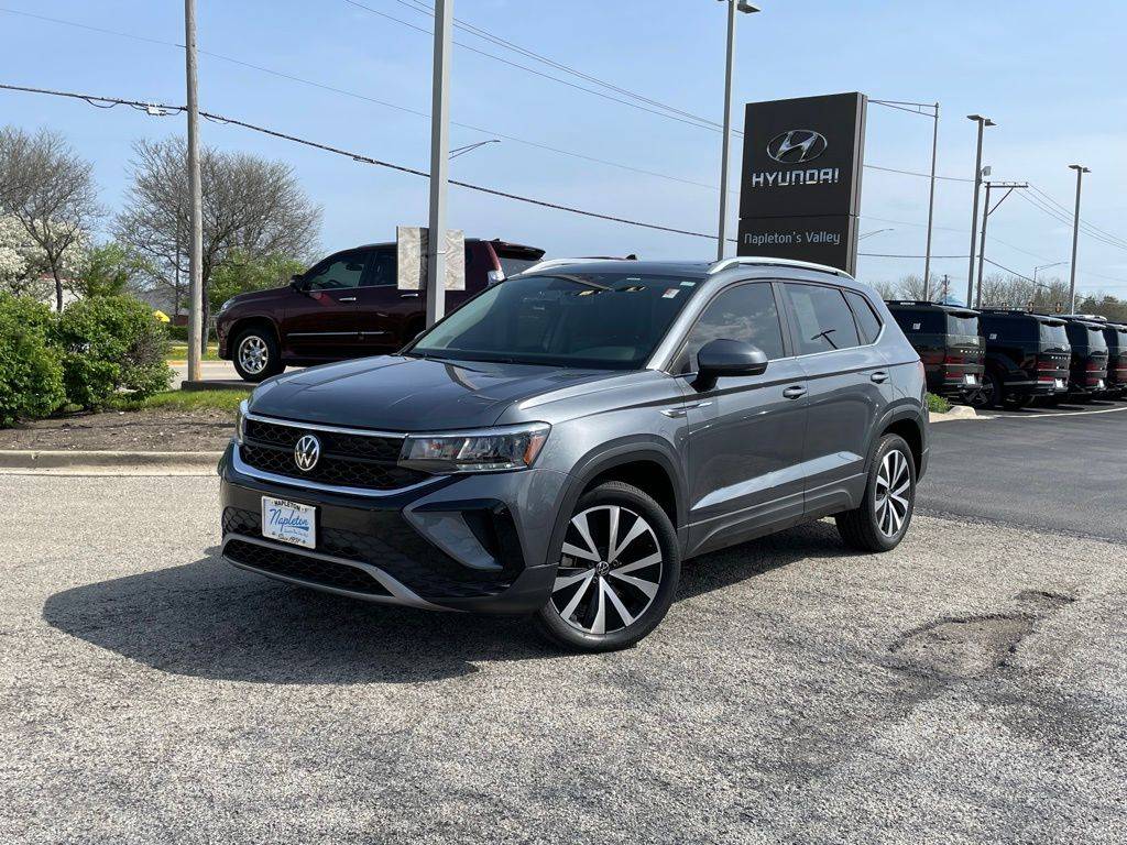 2022 Volkswagen Taos SE — SUV — 26,355 mi — Aurora, IL