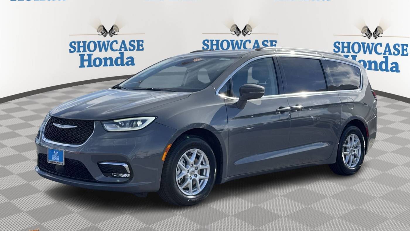 2022 Chrysler Pacifica Touring L — Minivan — 63,825 mi — Phoenix, AZ