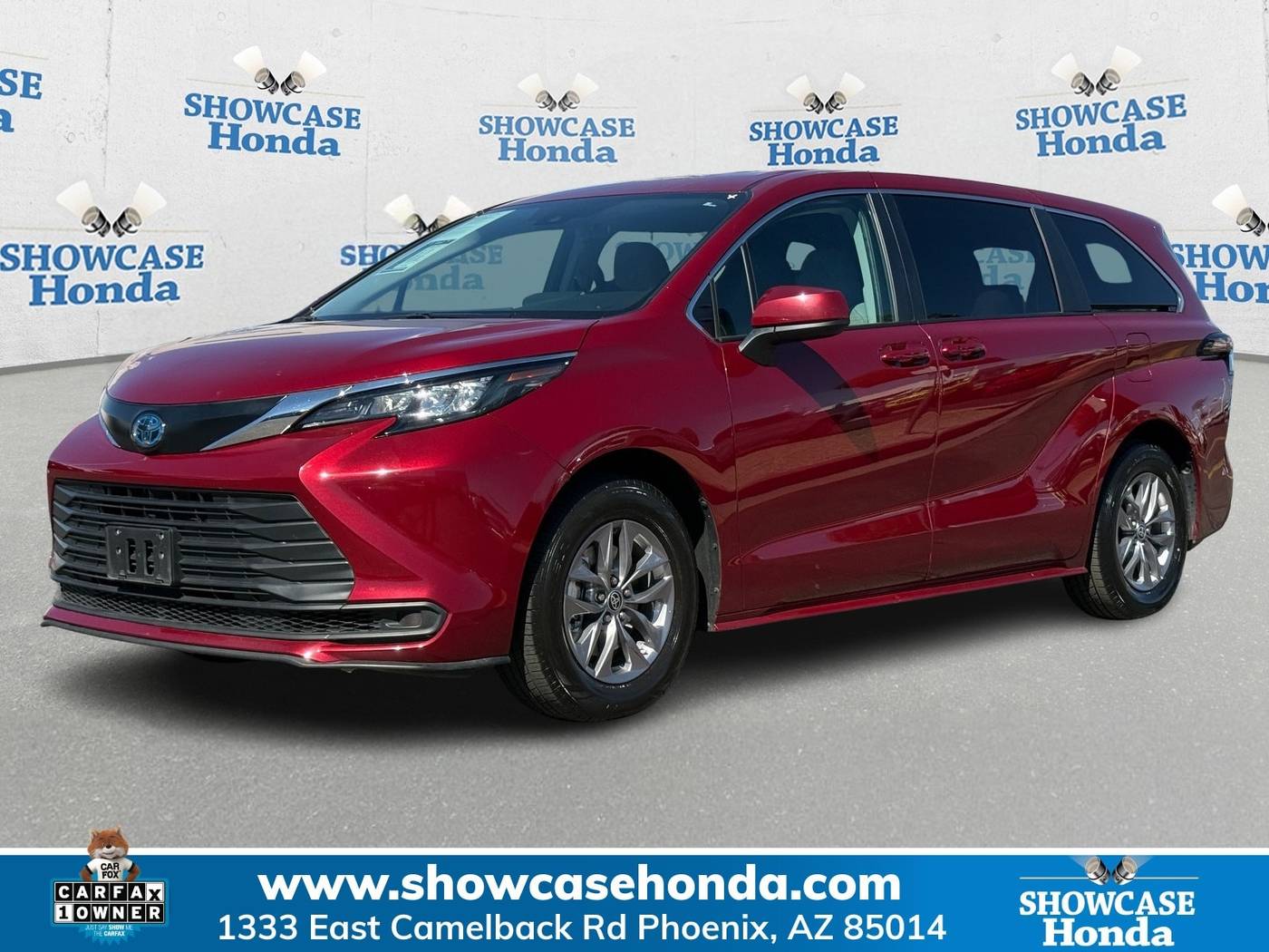 2024 Toyota Sienna LE — Minivan — 40,642 mi — Phoenix, AZ
