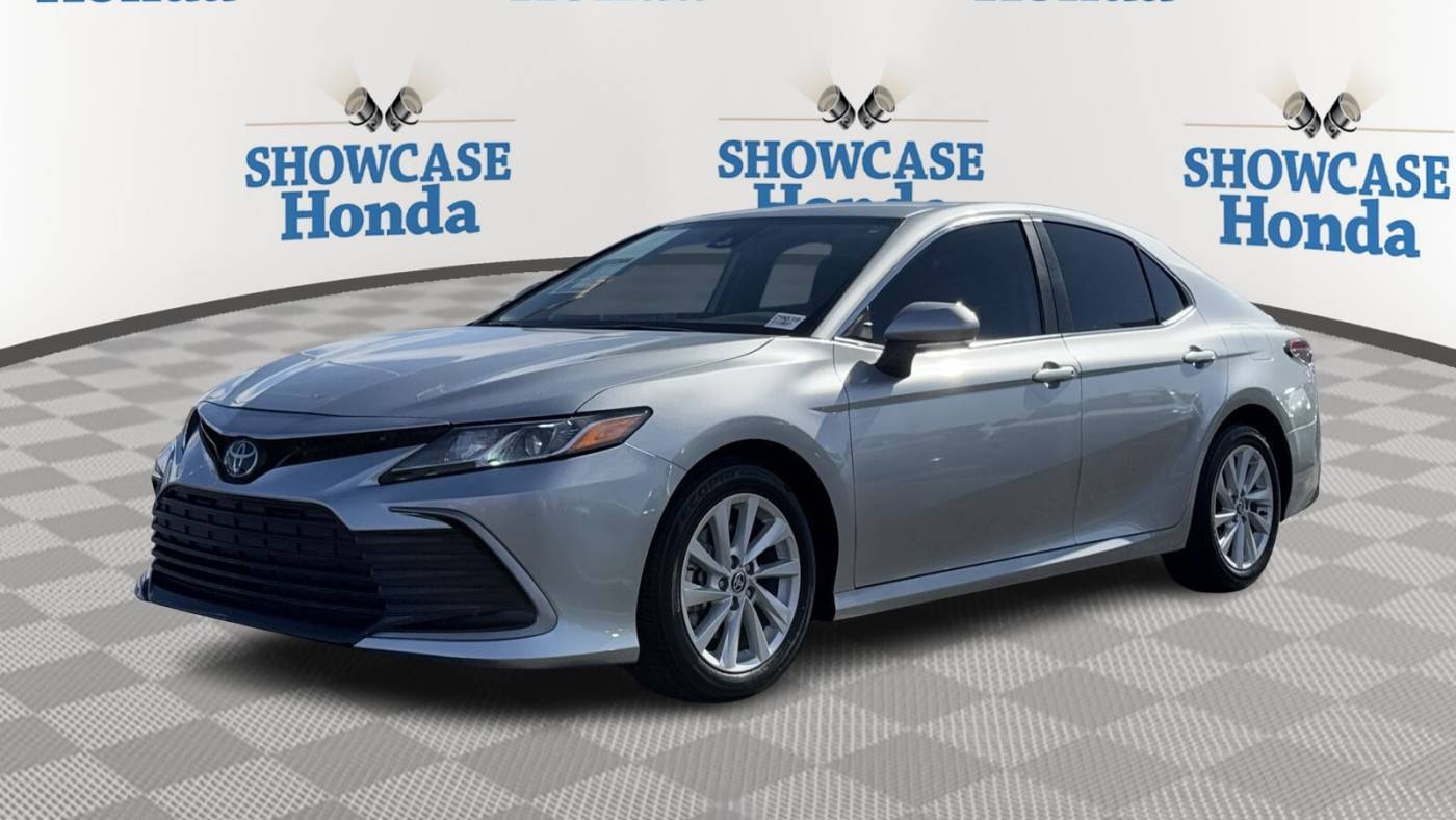 2023 Toyota Camry LE — Sedan — 6,865 mi — Phoenix, AZ