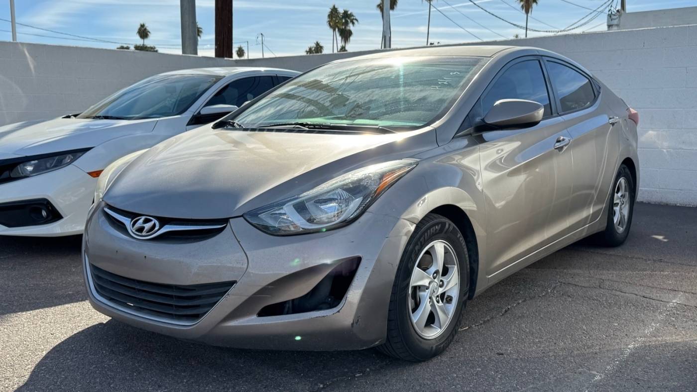 2014 Hyundai Elantra SE — Sedan — 125,944 mi — Phoenix, AZ