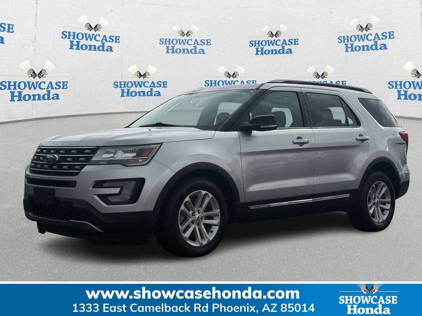 2017 Ford Explorer XLT — SUV — 123,229 mi — Phoenix, AZ