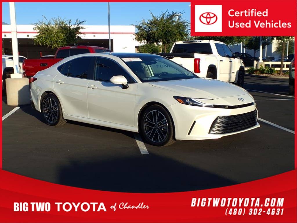 2025 Toyota Camry XLE — Sedan — 9,377 mi — Chandler, AZ