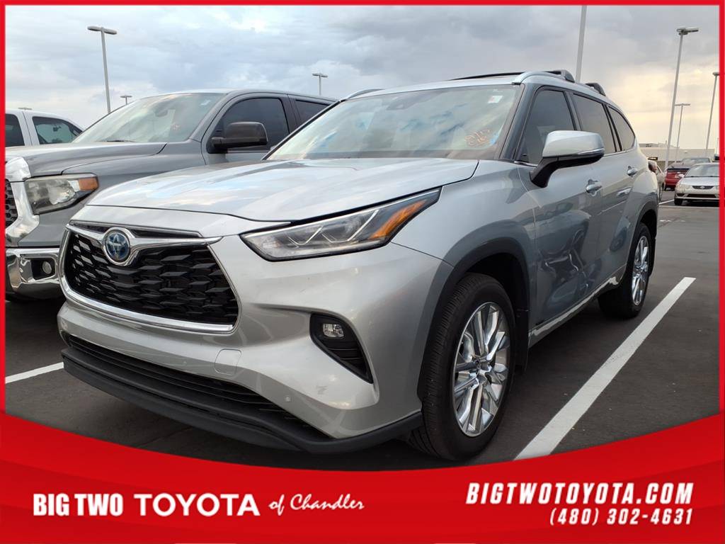2023 Toyota Highlander Hybrid Limited — SUV — 15,842 mi — Chandler, AZ