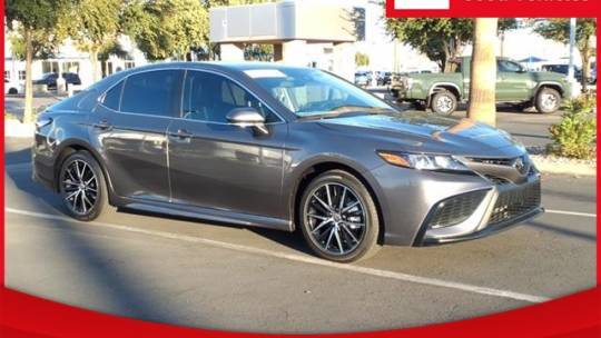 2024 Toyota Camry SE — Sedan — 5,303 mi — Chandler, AZ