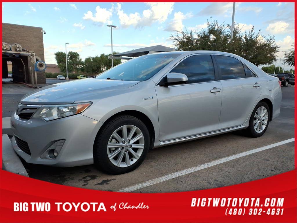 2012 Toyota Camry Hybrid XLE — Sedan — 84,012 mi — Chandler, AZ