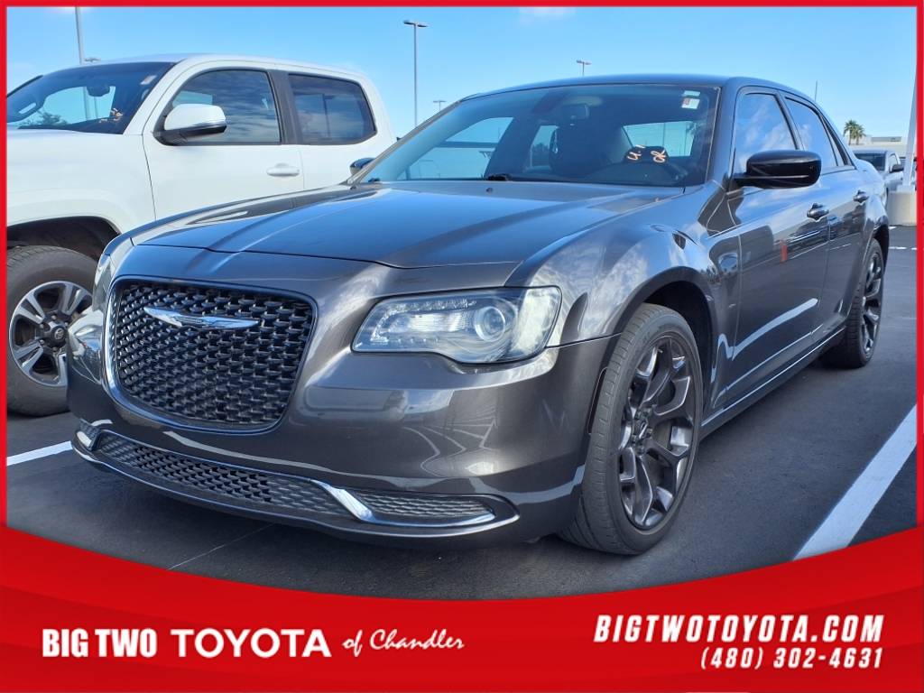 2020 Chrysler 300 Touring — Sedan — 20,008 mi — Chandler, AZ