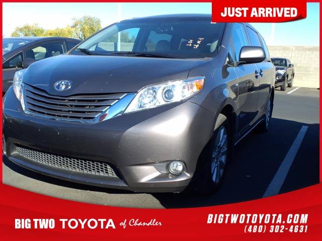2017 Toyota Sienna XLE — Minivan — 96,577 mi — Chandler, AZ