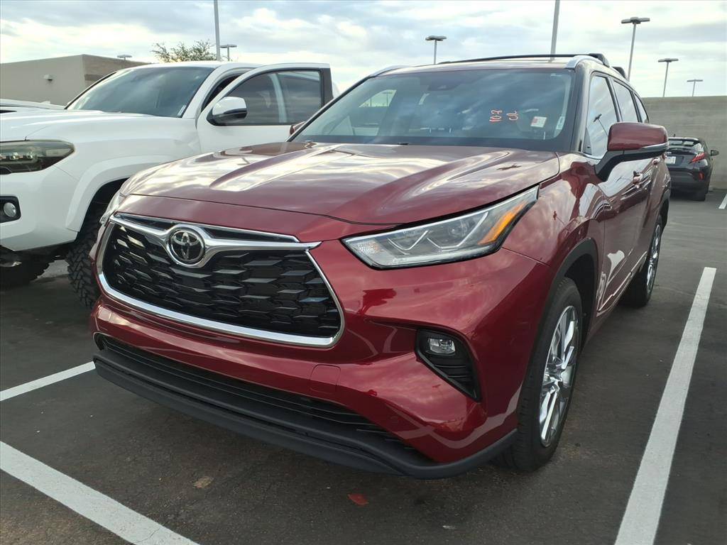 2021 Toyota Highlander Limited — SUV — 56,318 mi — Chandler, AZ