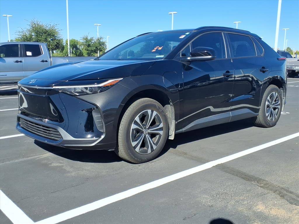 2025 Toyota bZ4X XLE — SUV — 8,678 mi — Chandler, AZ