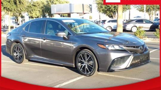 2022 Toyota Camry SE — Sedan — 23,593 mi — Chandler, AZ