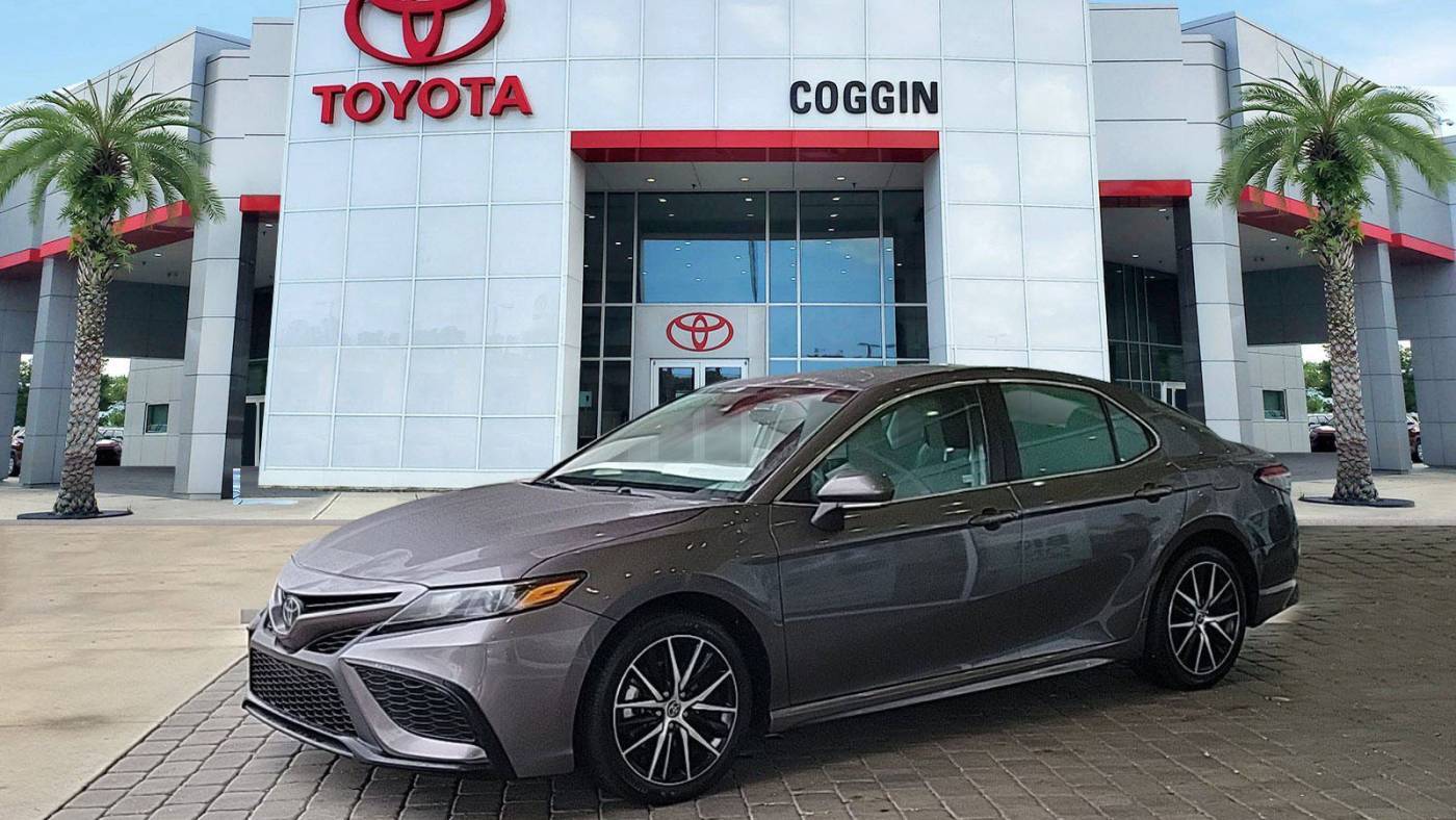 2023 Toyota Camry SE — Sedan — 60,758 mi — Jacksonville, FL