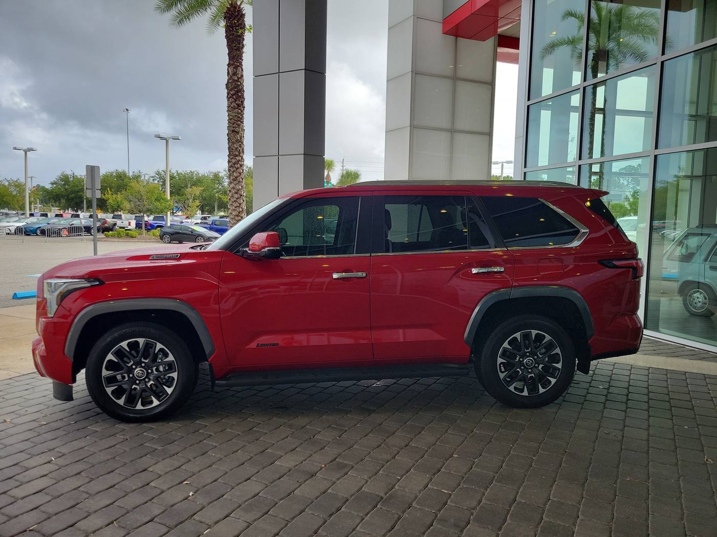 Thumbnail 3