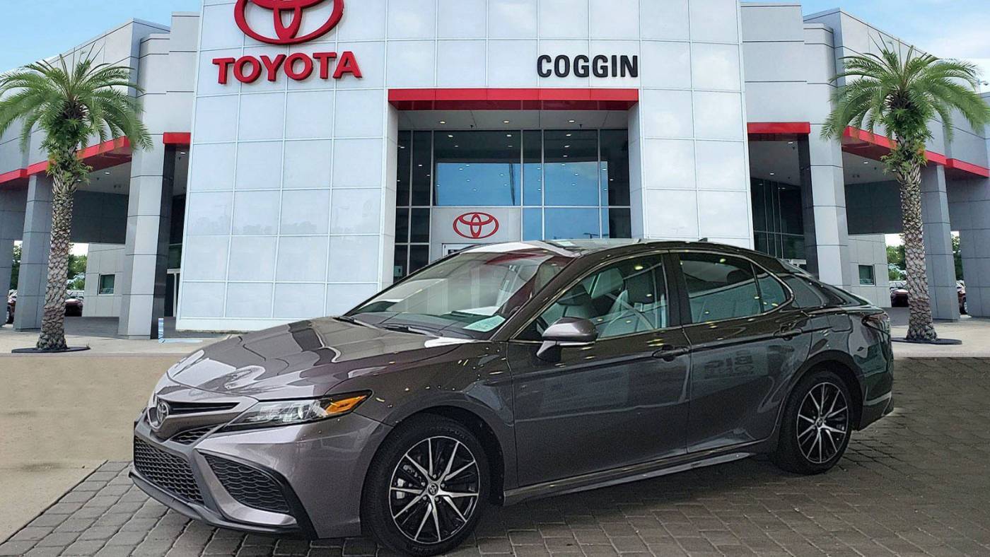 2023 Toyota Camry SE — Sedan — 63,225 mi — Jacksonville, FL
