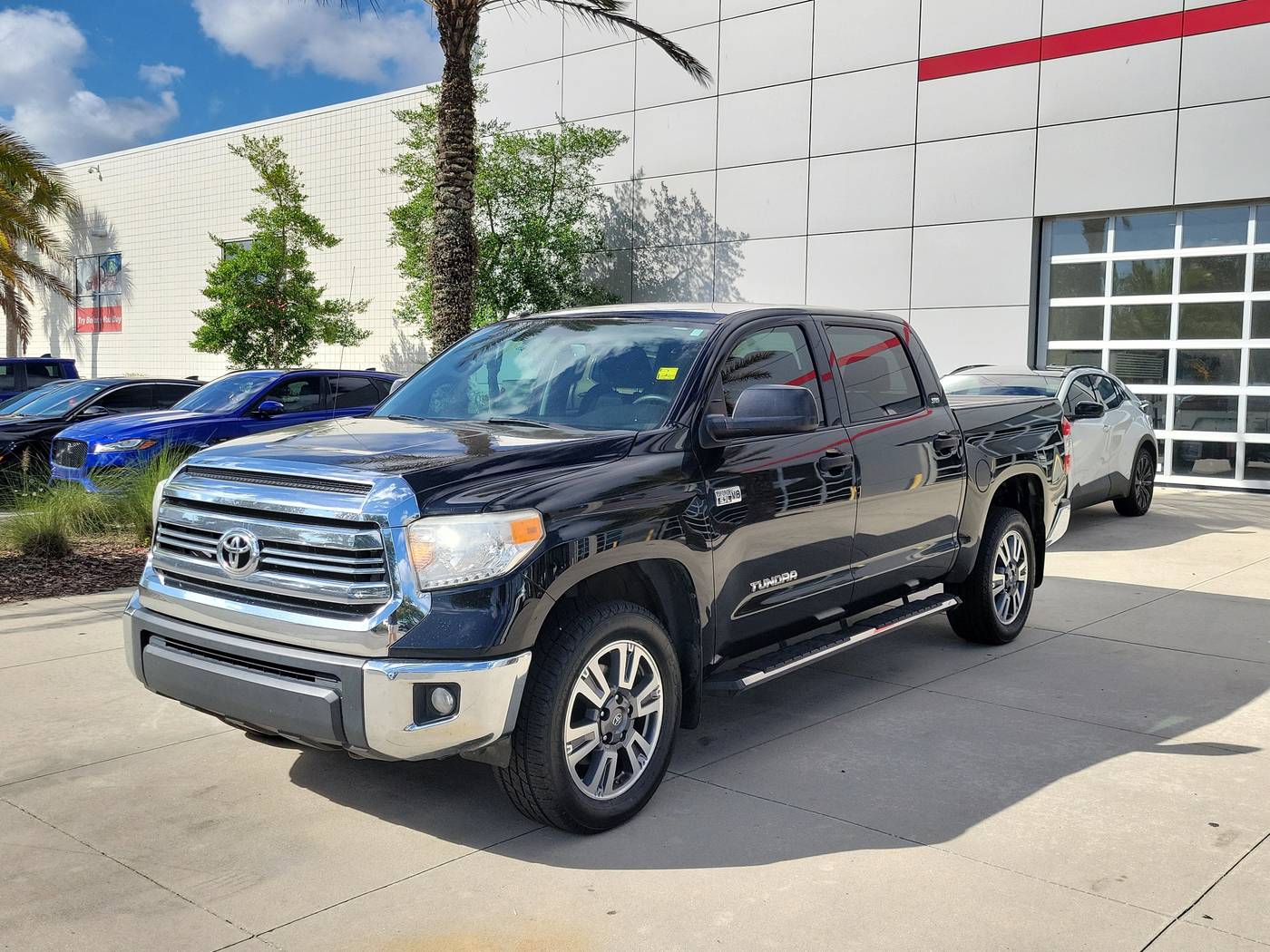 2017 Toyota Tundra SR5
