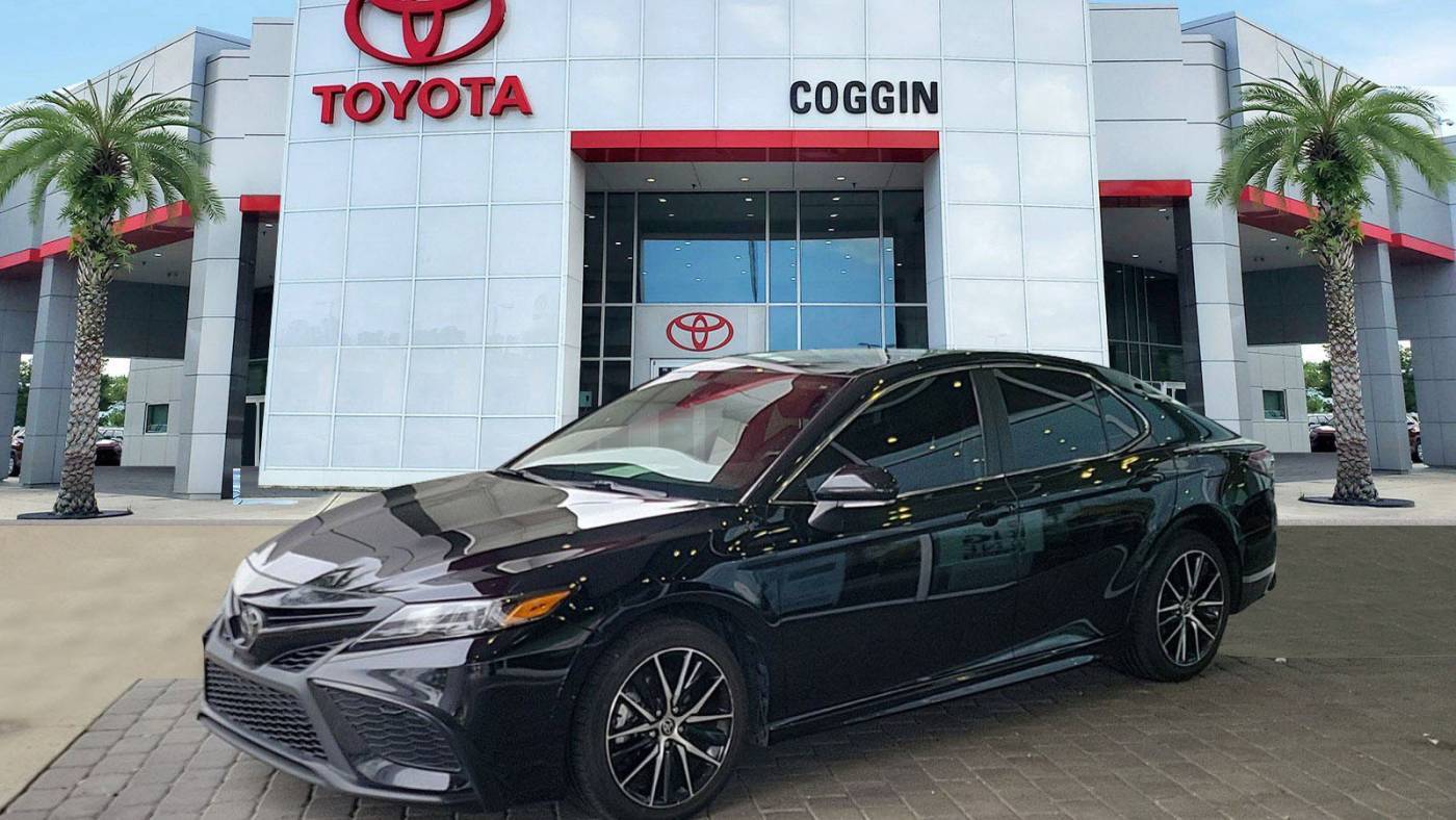 2023 Toyota Camry SE — Sedan — 44,398 mi — Jacksonville, FL