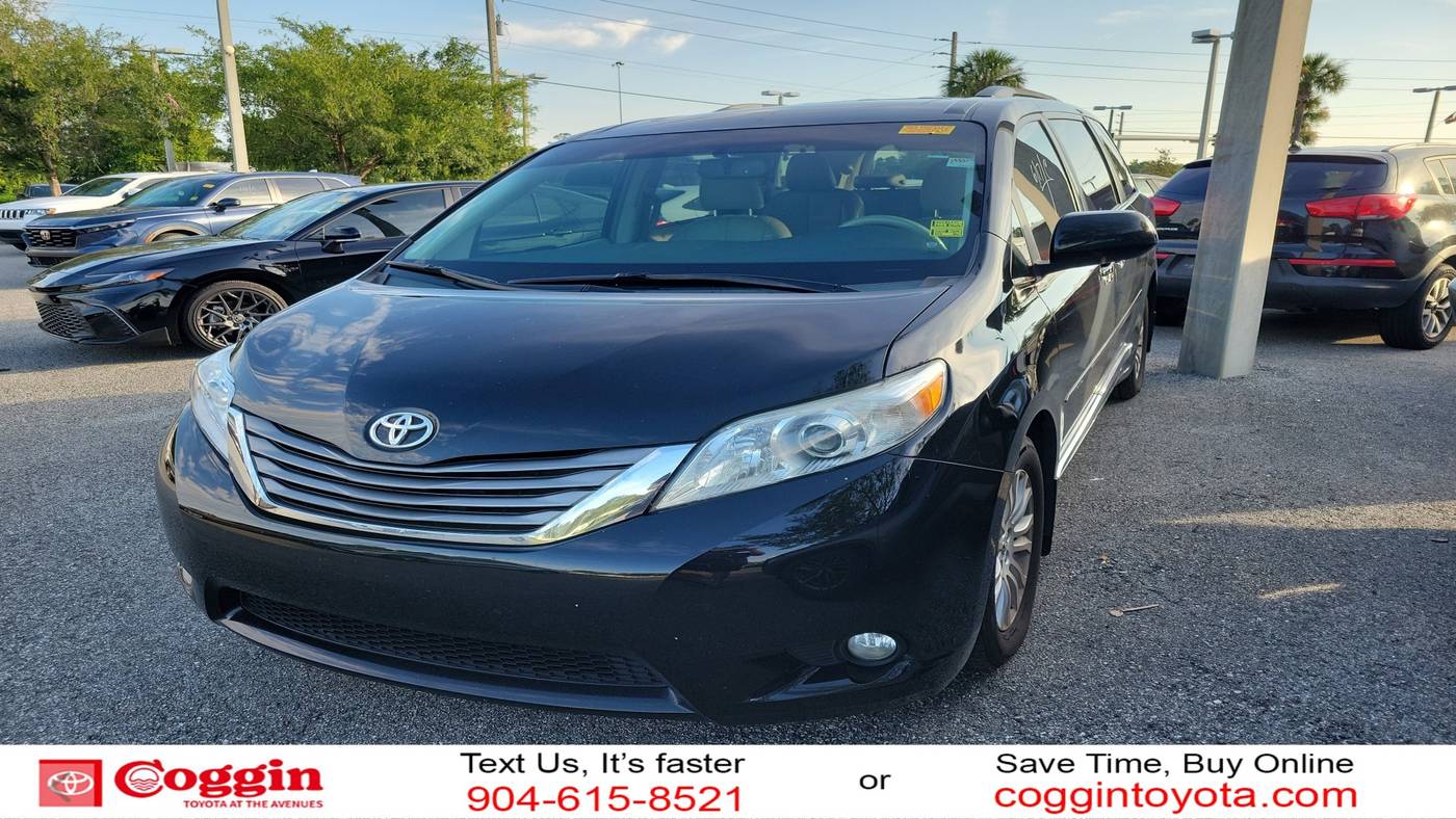 2013 Toyota Sienna XLE — Minivan — 130,390 mi — Jacksonville, FL