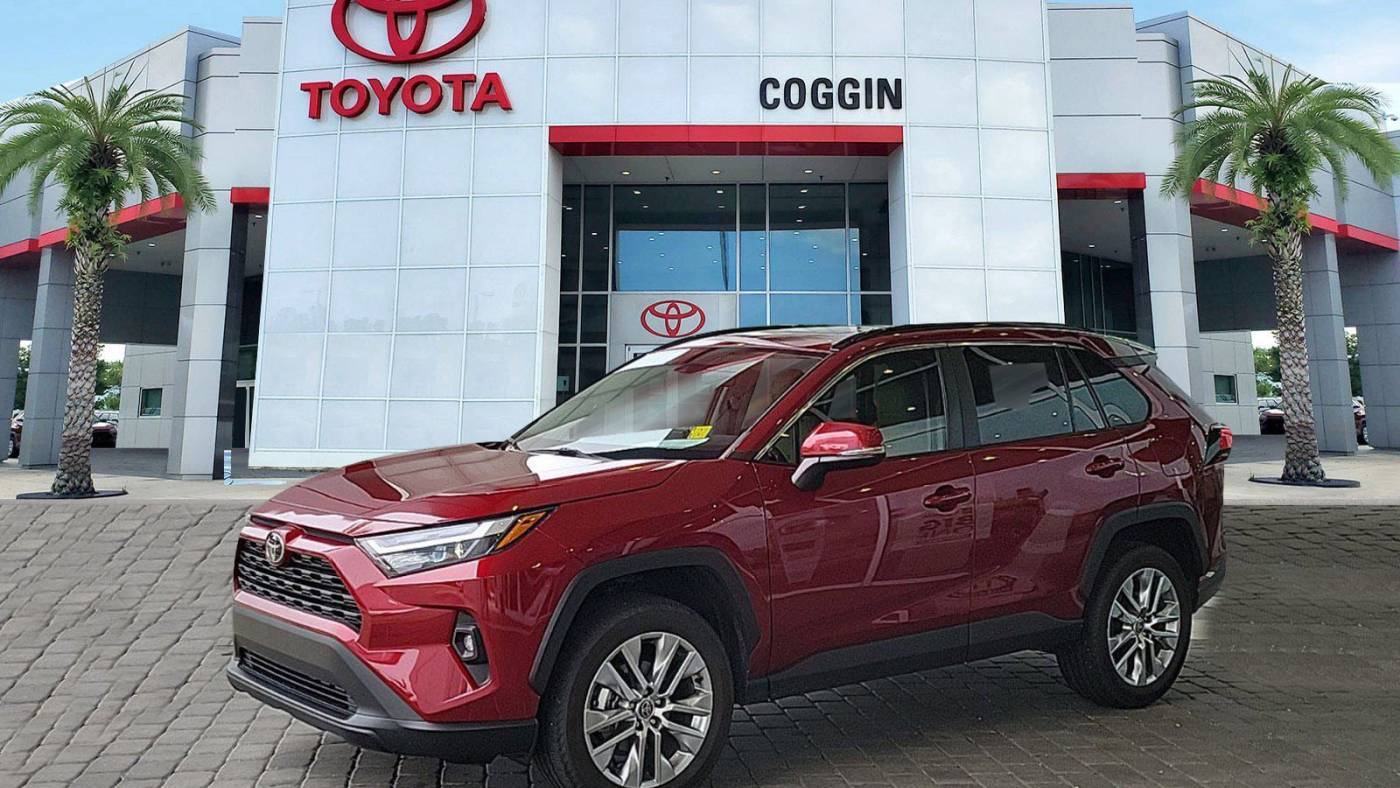 2023 Toyota RAV4 XLE Premium — SUV — 18,779 mi — Jacksonville, FL