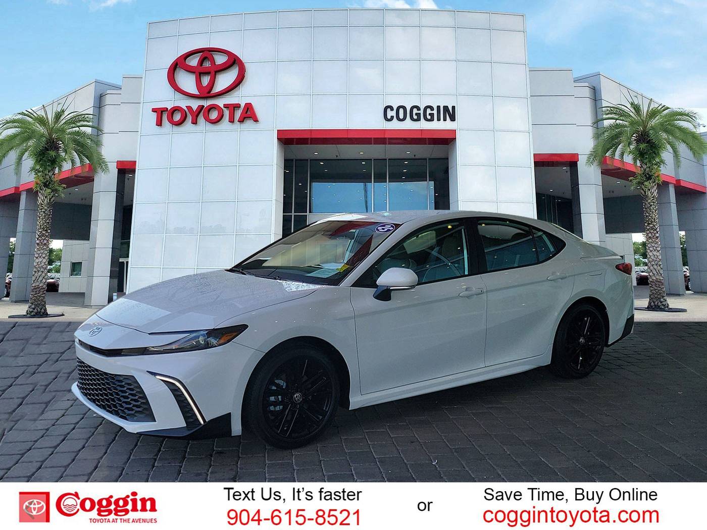 2025 Toyota Camry Hybrid SE — Sedan — 268 mi — Jacksonville, FL