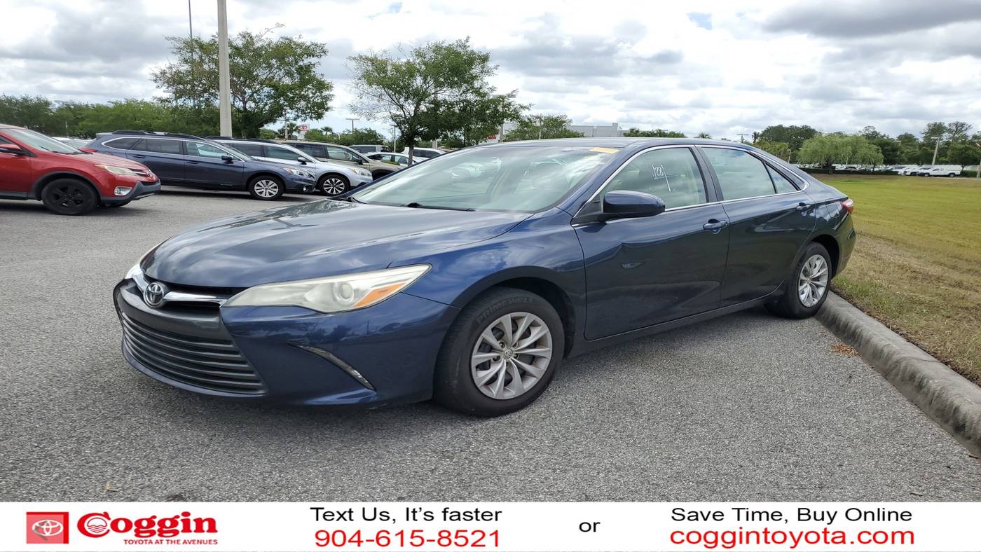 2015 Toyota Camry LE — Sedan — 136,862 mi — Jacksonville, FL