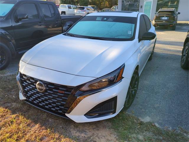 2025 Nissan Altima SR — Sedan — 13,025 mi — Vidalia, GA
