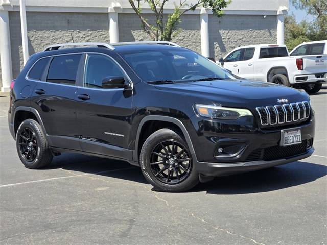 2019 Jeep Cherokee Latitude — SUV — 111,570 mi — Folsom, CA