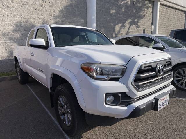 2017 Toyota Tacoma SR — Pickup Truck — 93,119 mi — Folsom, CA